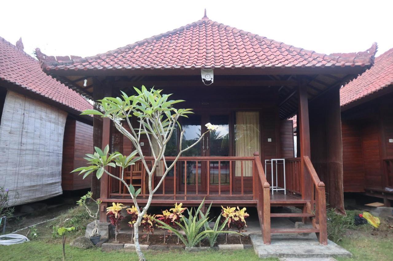 Svaha Nusa Guest House Нуса-Лембонган Екстер'єр фото