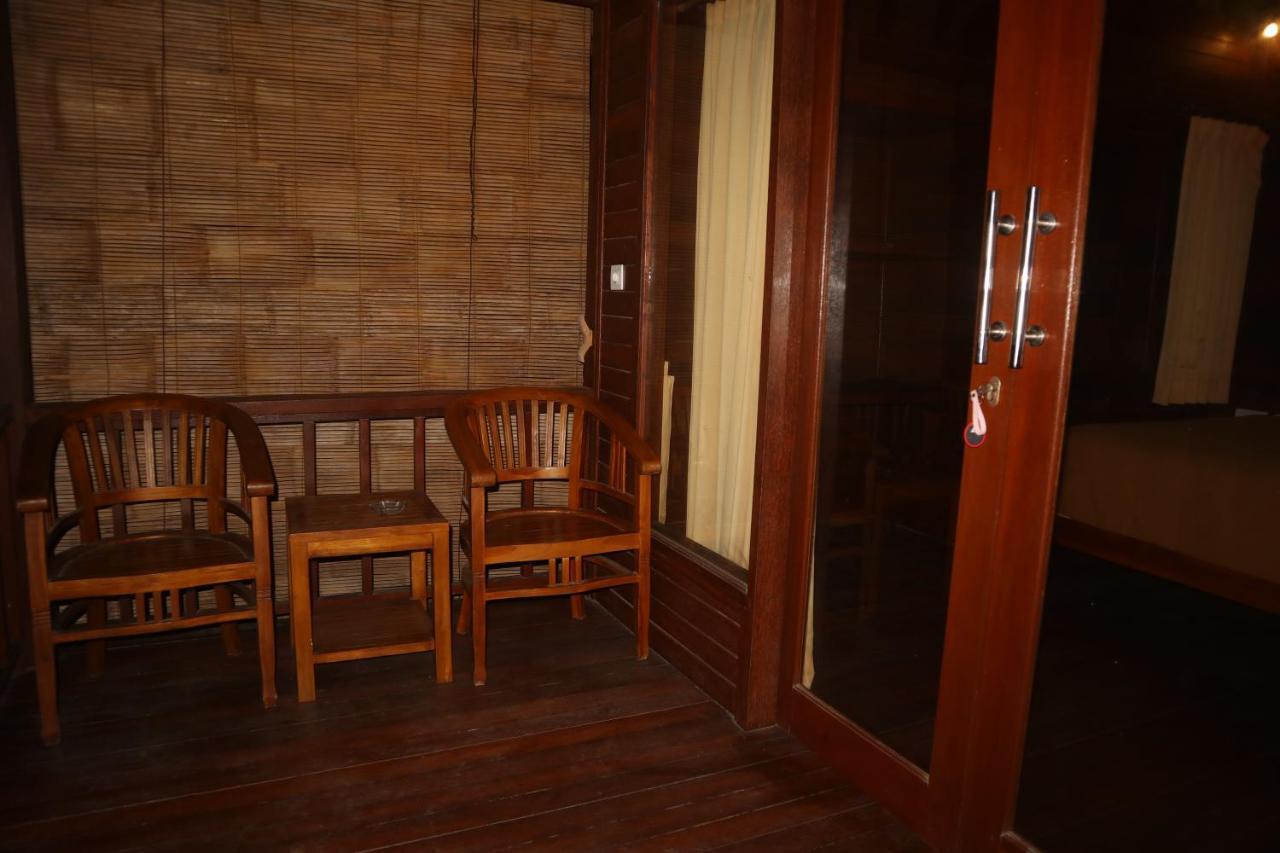 Svaha Nusa Guest House Нуса-Лембонган Екстер'єр фото