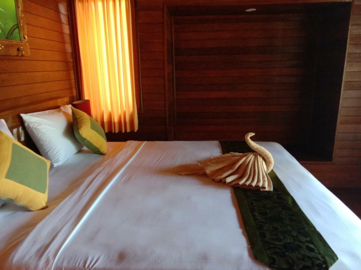Svaha Nusa Guest House Нуса-Лембонган Екстер'єр фото