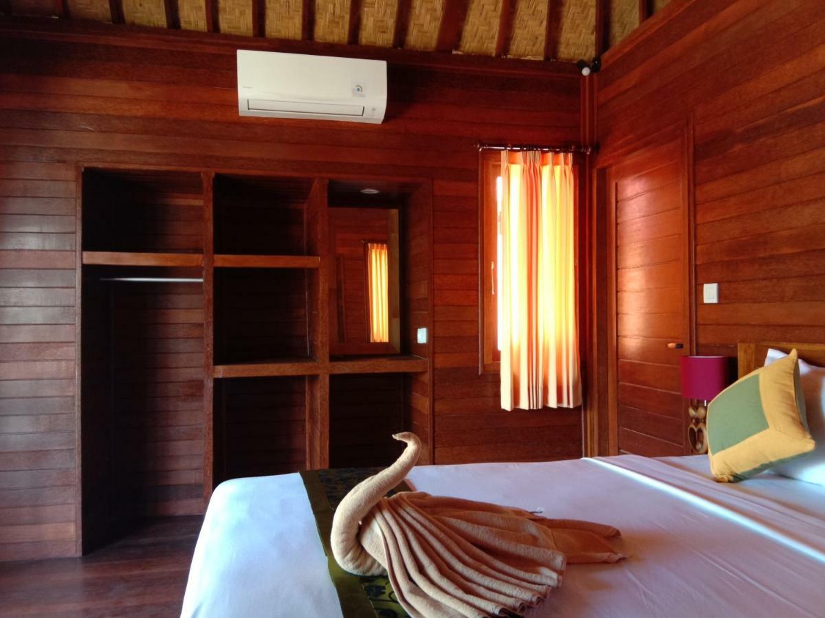Svaha Nusa Guest House Нуса-Лембонган Екстер'єр фото