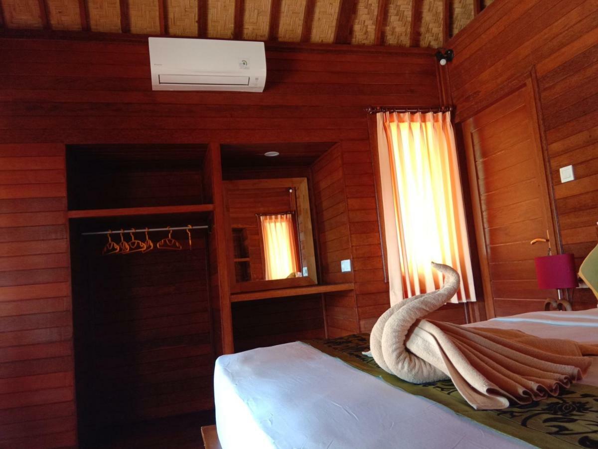 Svaha Nusa Guest House Нуса-Лембонган Екстер'єр фото