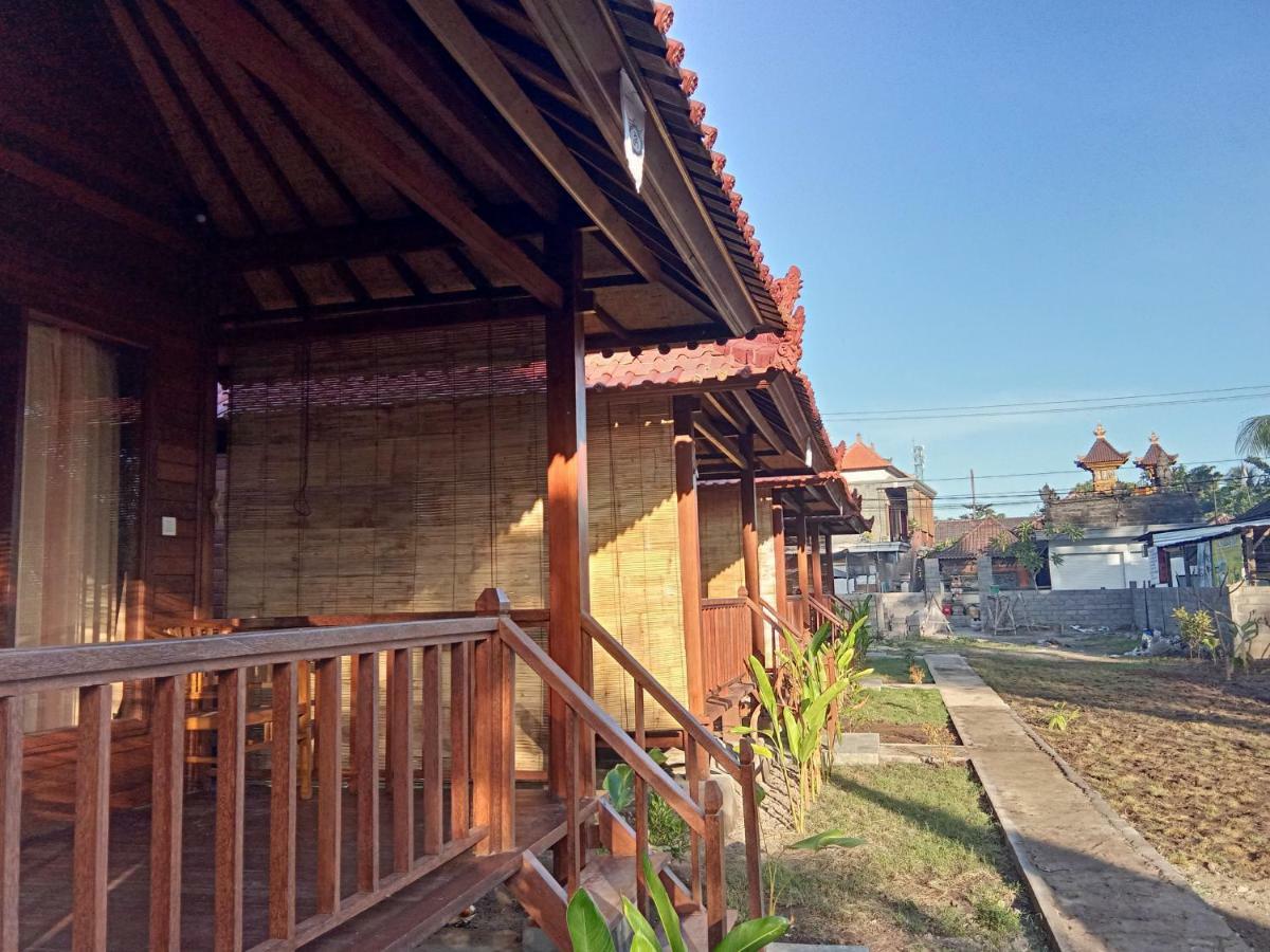 Svaha Nusa Guest House Нуса-Лембонган Екстер'єр фото