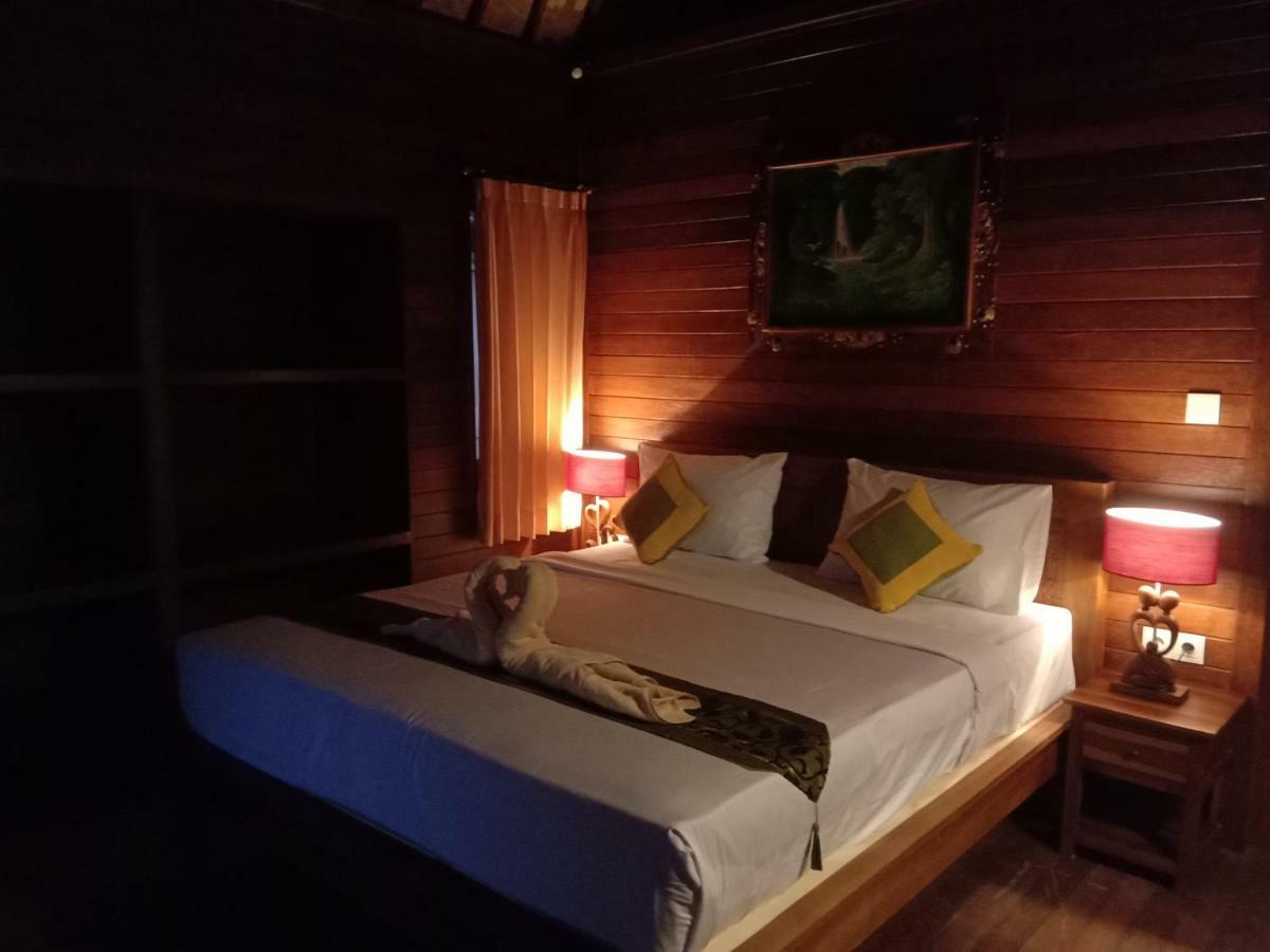 Svaha Nusa Guest House Нуса-Лембонган Екстер'єр фото