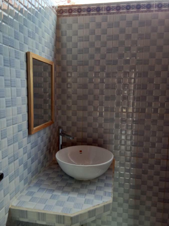 Svaha Nusa Guest House Нуса-Лембонган Екстер'єр фото